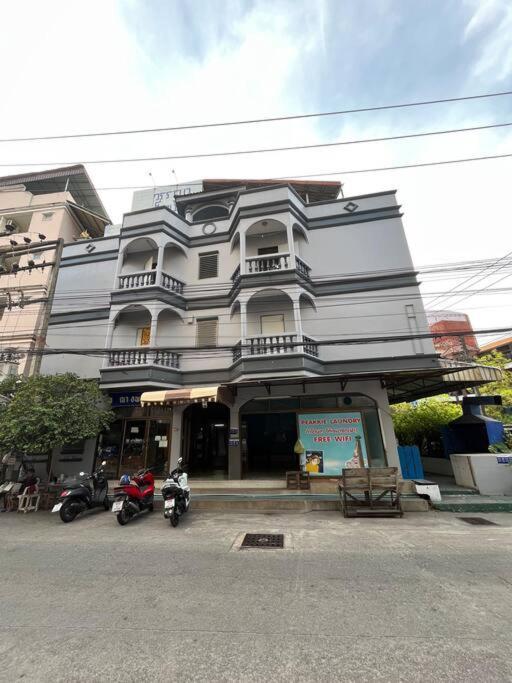 Room101 In Wanna Apartment Pattaya Extérieur photo
